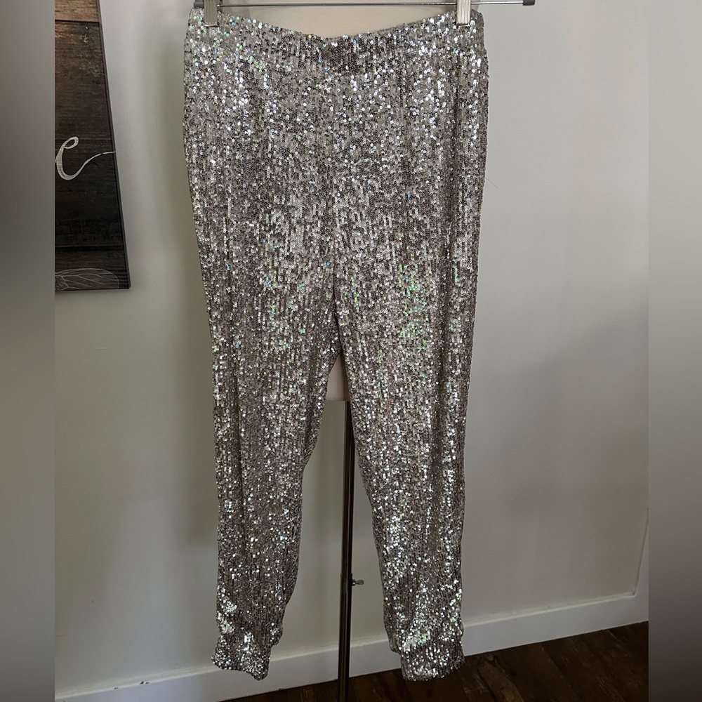 NWT Cable & Gauge pull on sequin joggers  Large